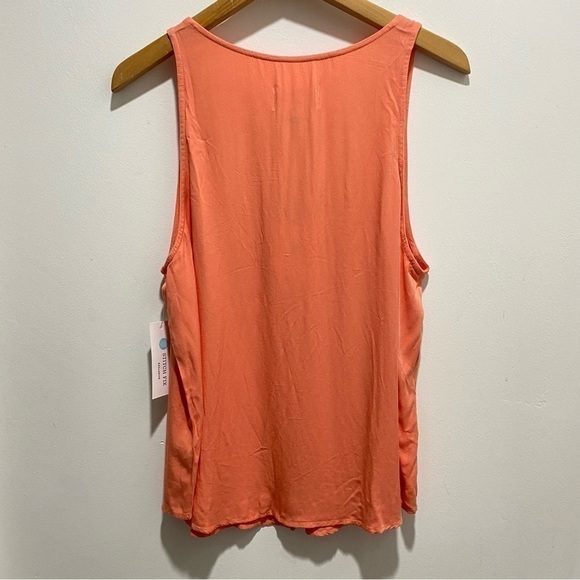 NWT Cosmic Blue Love Peach Scoop Neck Tank Medium - Picture 5 of 6
